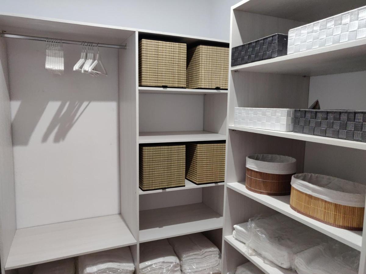 Apartamentos R66 กาเซเรส ภายนอก รูปภาพ