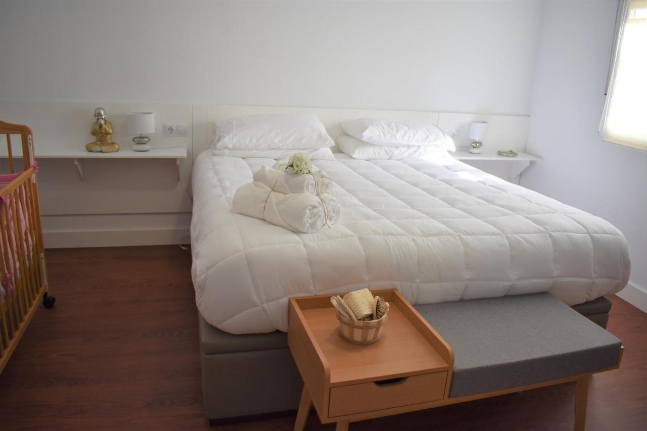 Apartamentos R66 กาเซเรส ภายนอก รูปภาพ